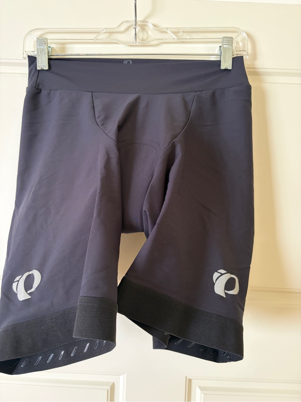Pearl Izumi Women's Charcoal Bike Shorts with Reflective Logos